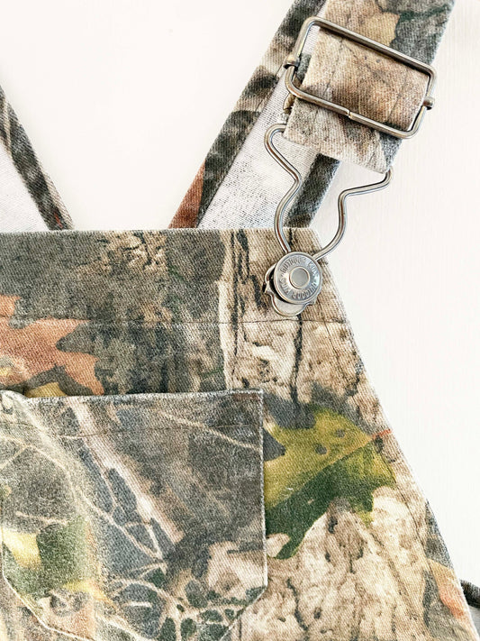 Bass Pro Shops Camo Overalls / 12M