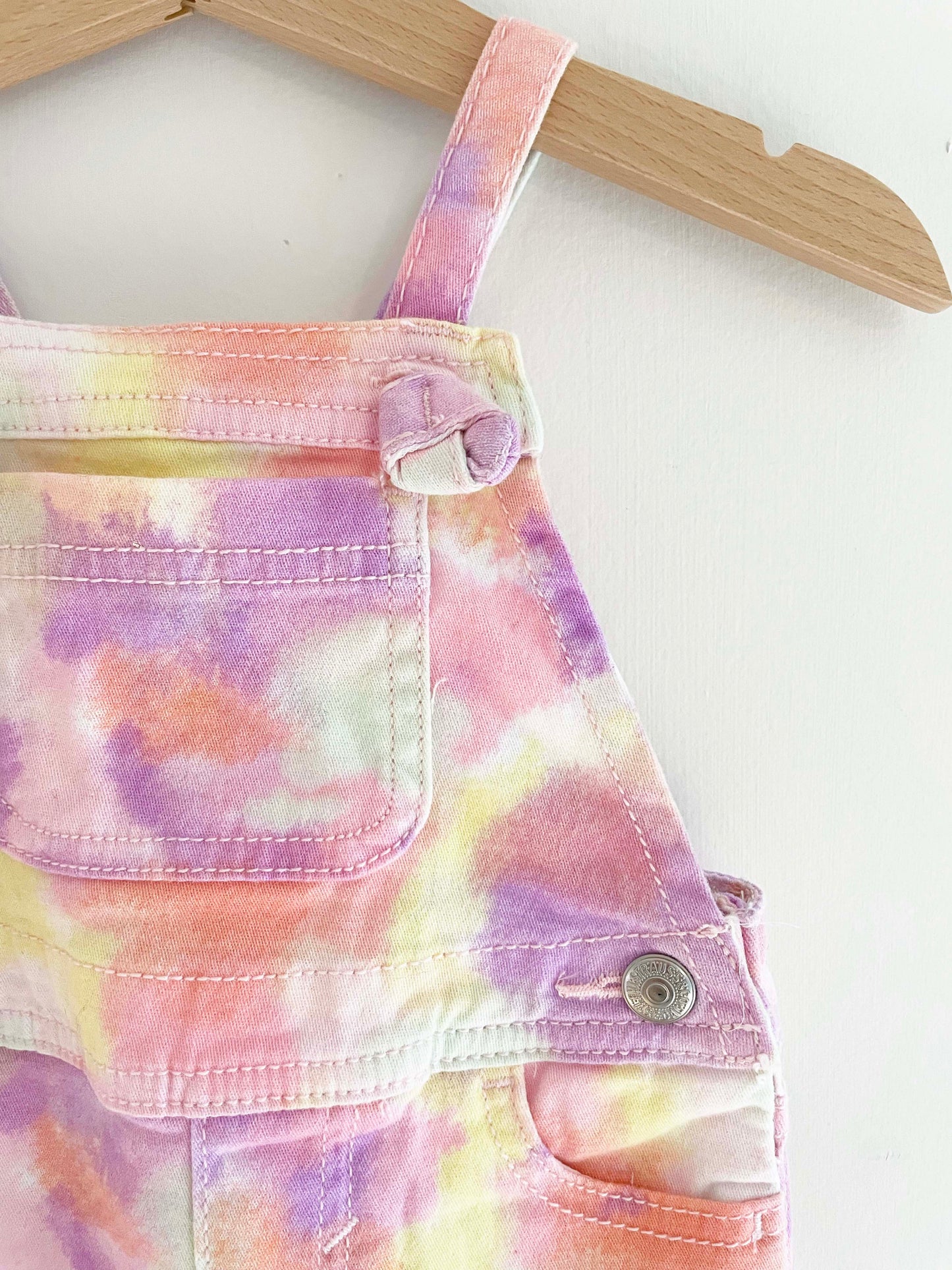 Levi's Tie-Dye Short Overalls / 6M