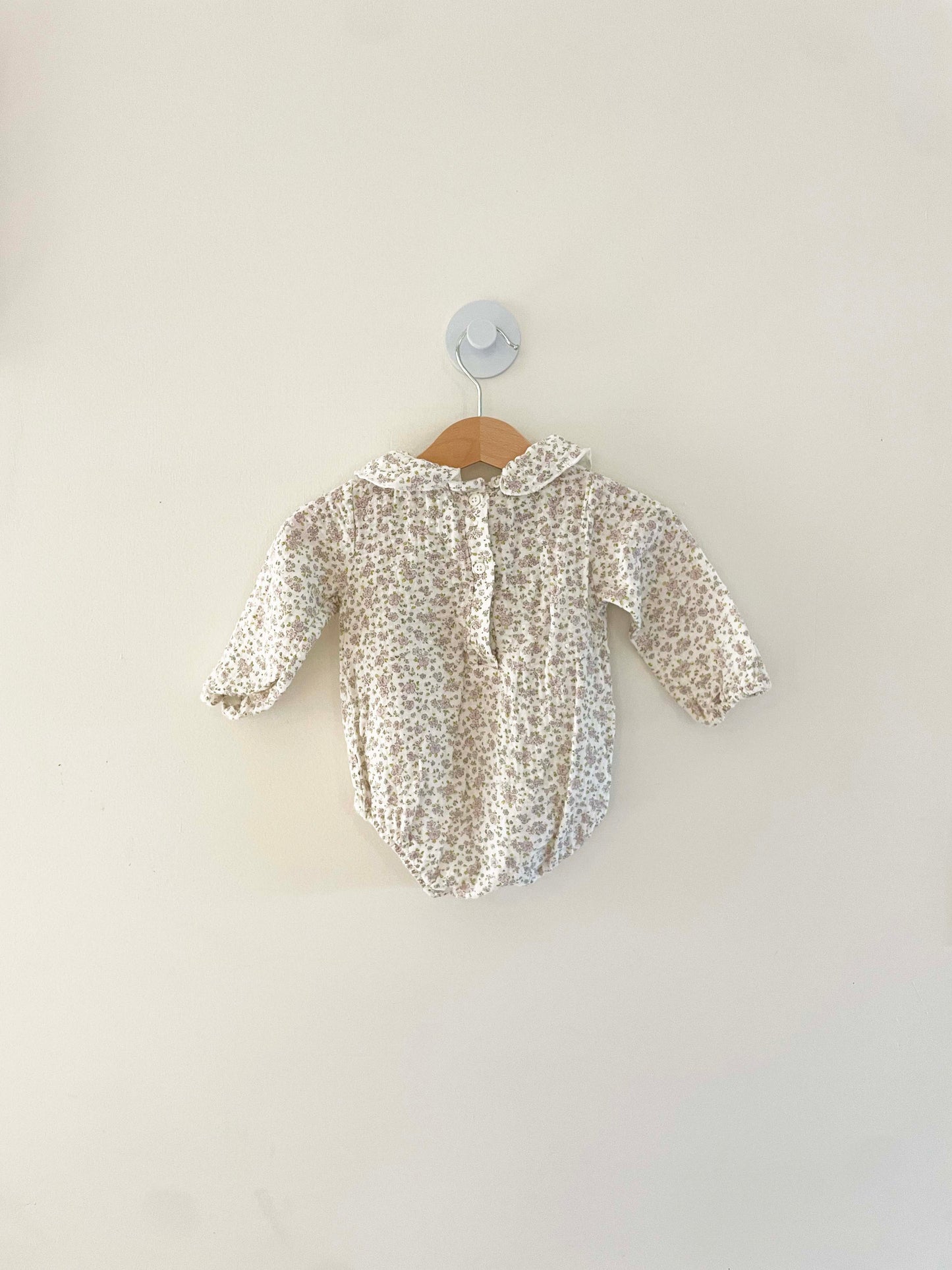 Zara Floral Onesie / 3-6M