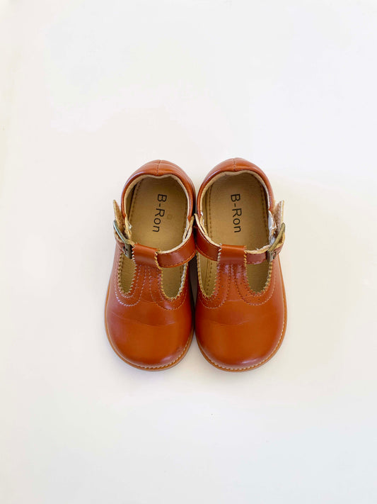 Assorted Brands Faux Leather Mary Janes / 7C