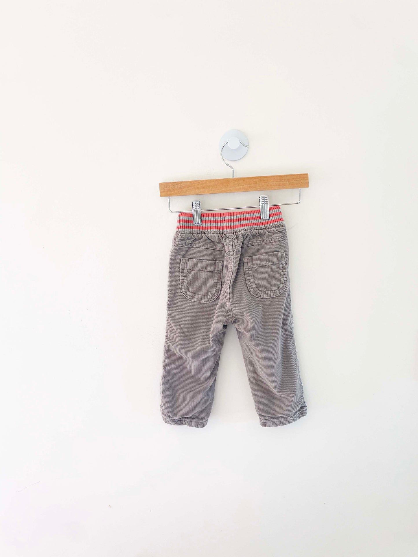 Baby Boden Corduroy Pants w/ Star Patches / 18-24M