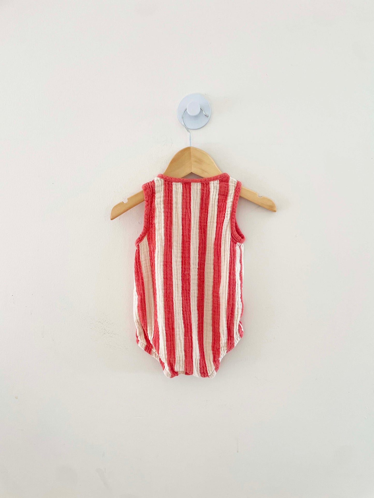 Cat & Jack Bubble Romper / 6-9M