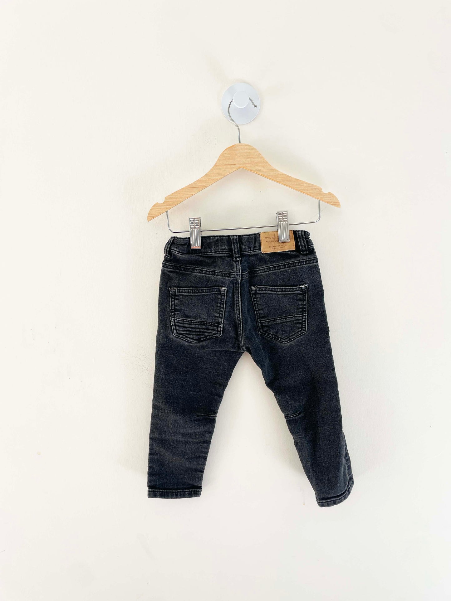 Zara Jeans / 18-24M