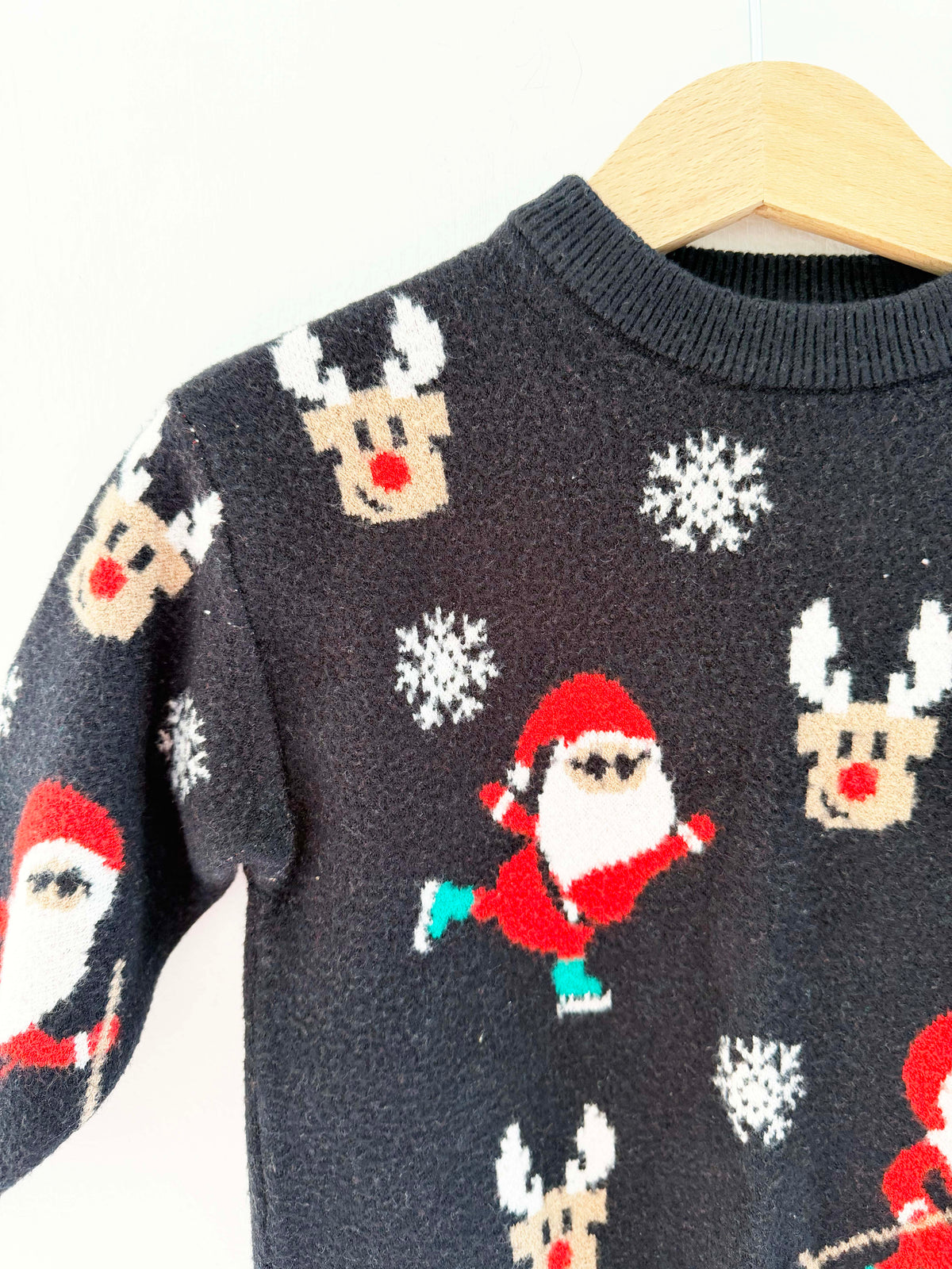 Zara Santa Sweater / 18-24M