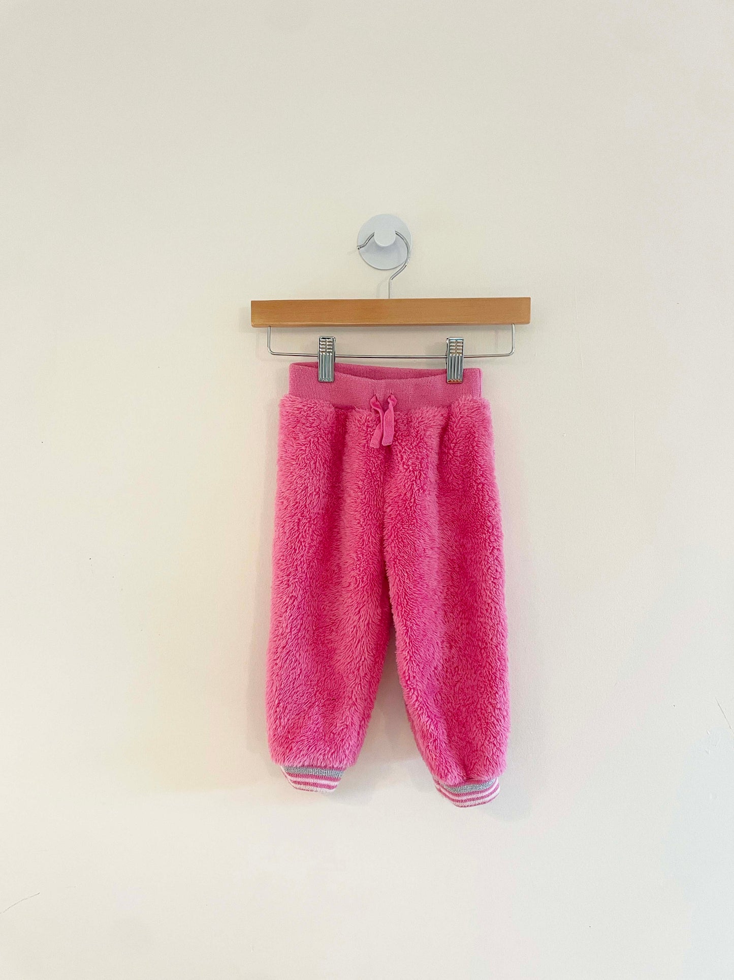 Splendid 2-Piece Sweatshirt and Sweatpants / 18-24M