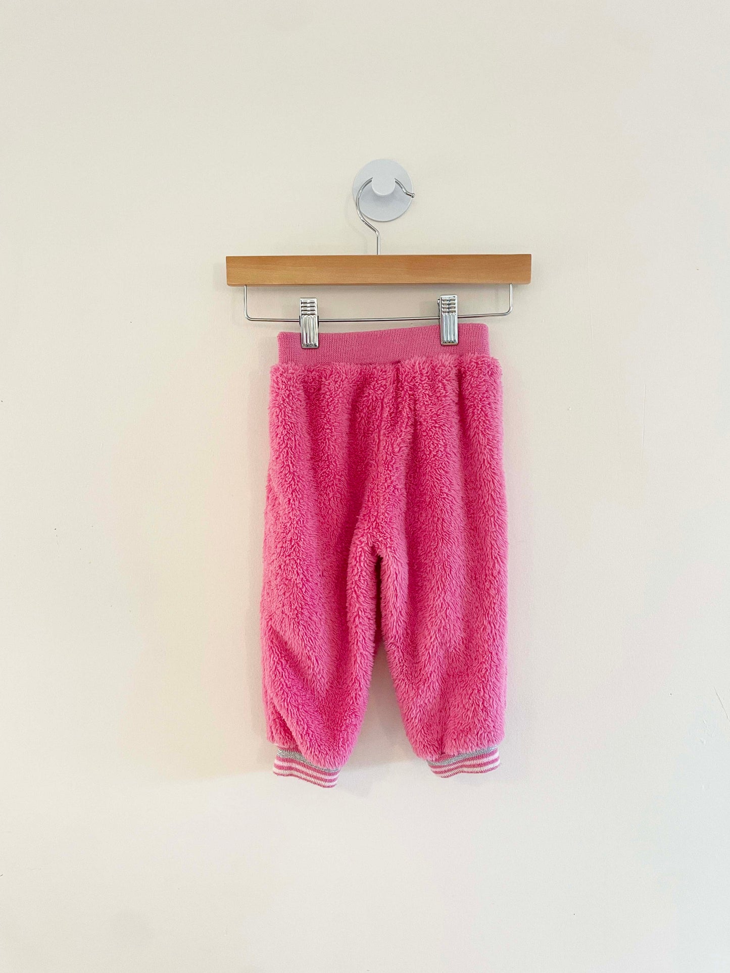 Splendid 2-Piece Sweatshirt and Sweatpants / 18-24M