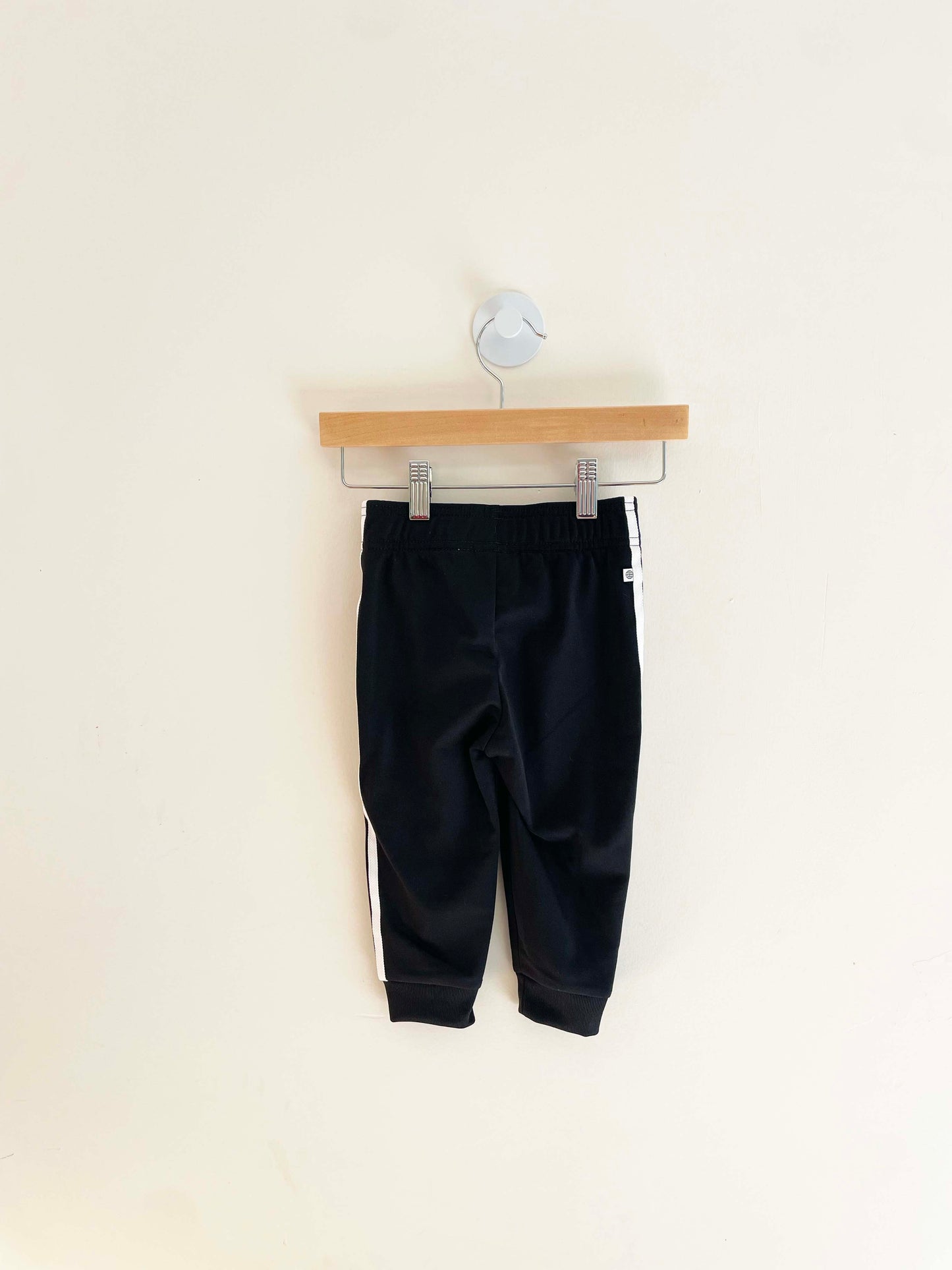 Adidas 2-Piece Tracksuit / 18M