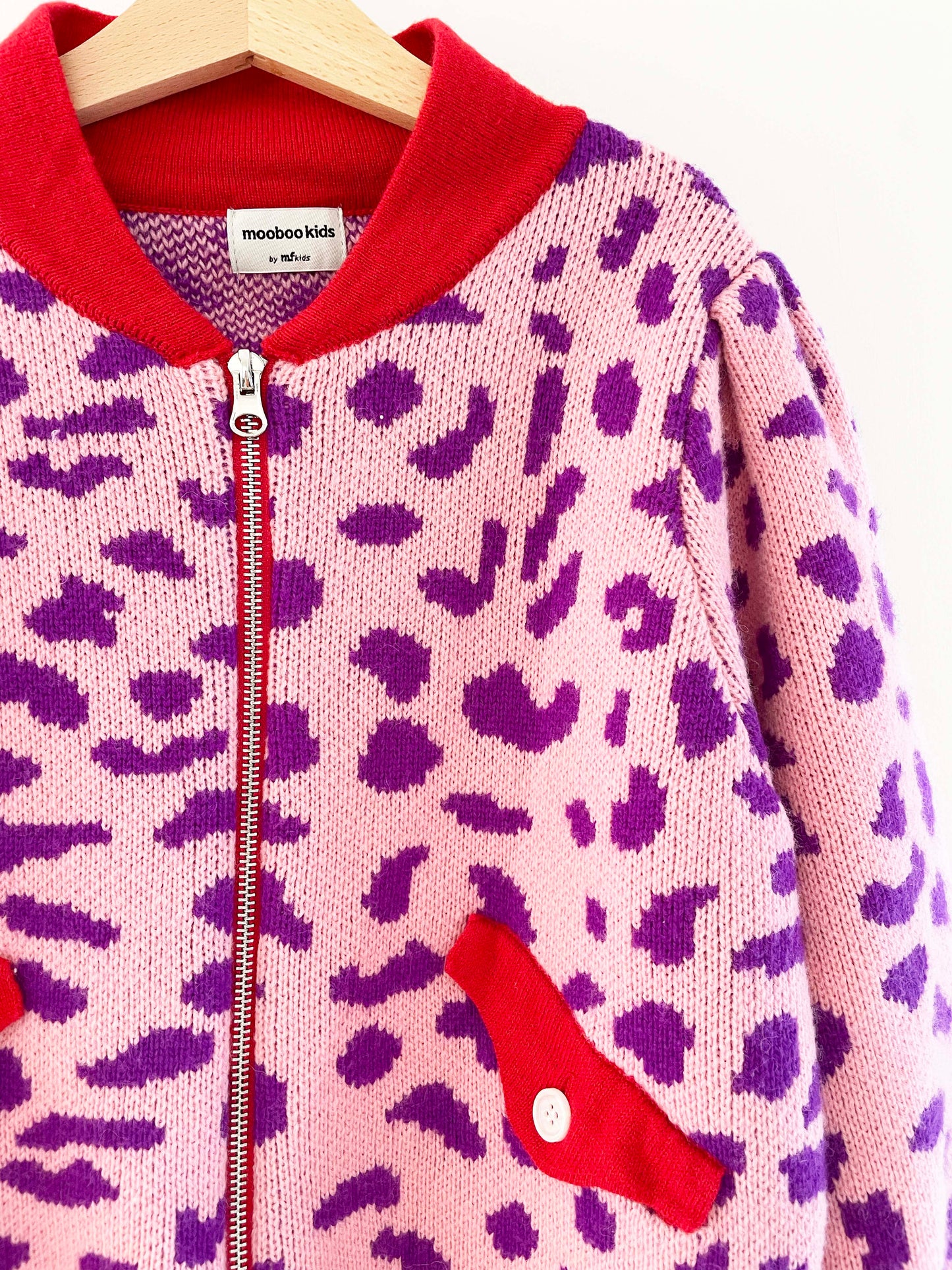 Assorted Brands Graphic Sweater / 5-7Y