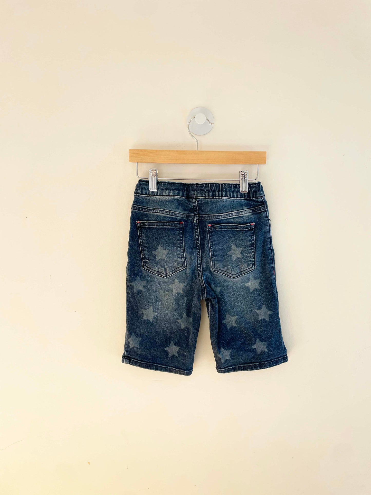 Mini Boden Star Print Denim Shorts / 8Y