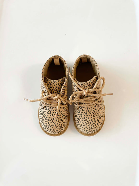 Baby Deer Lace Up Booties / 8C