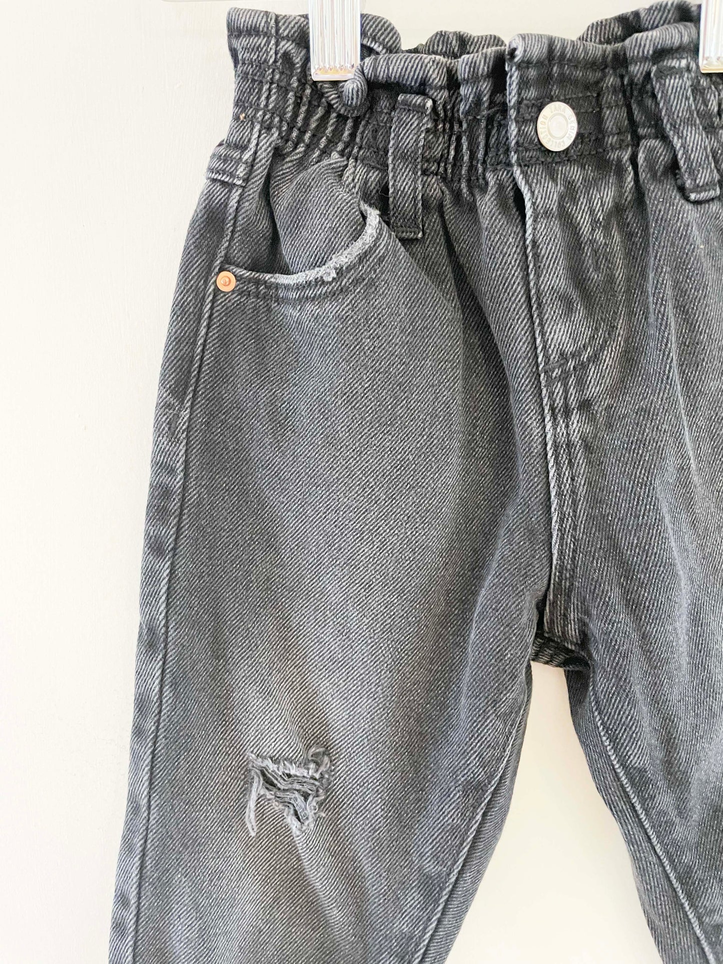 Zara Mom Jeans / 18-24M