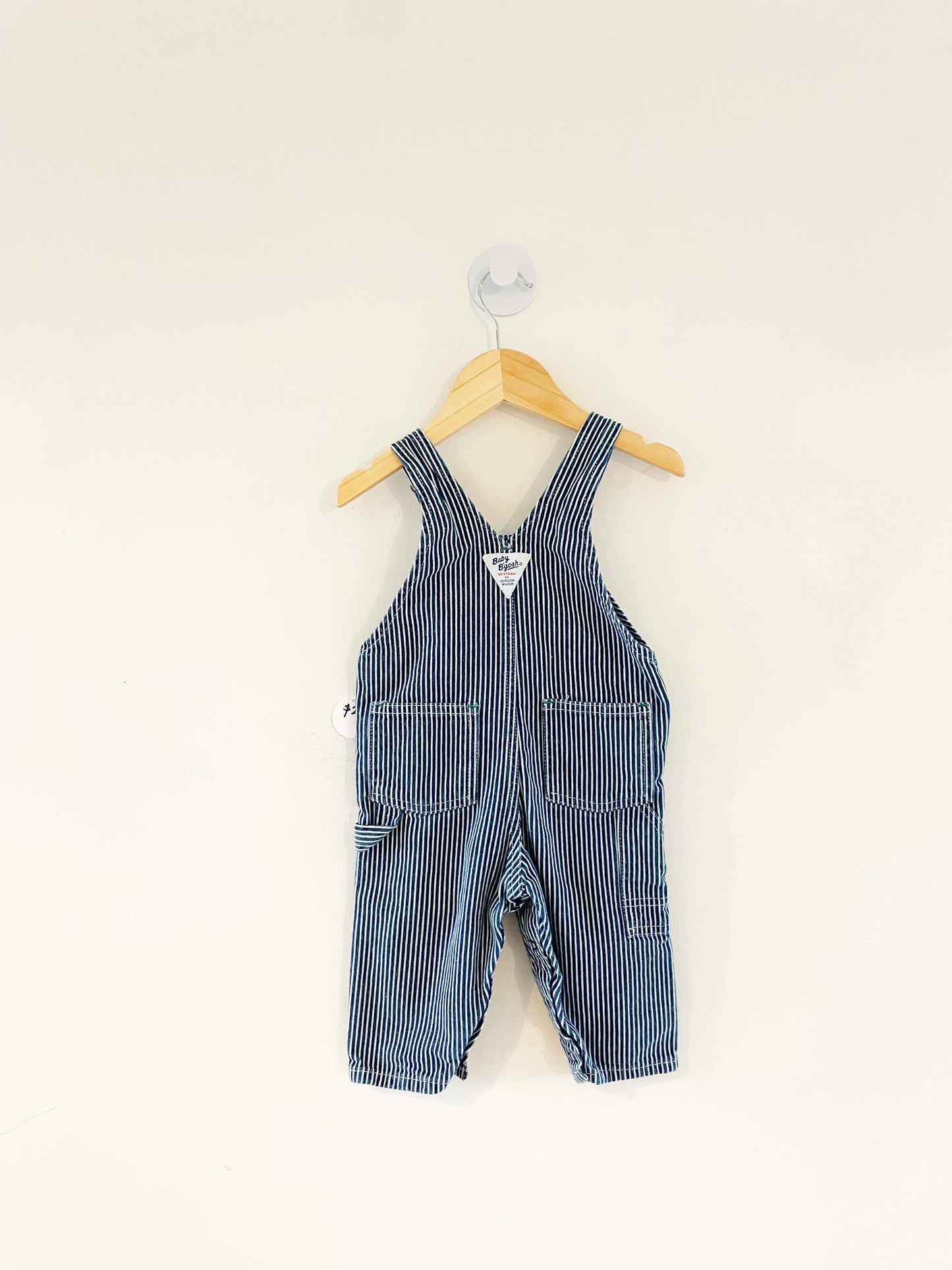 OshKosh B’Gosh Striped Overall / 12M