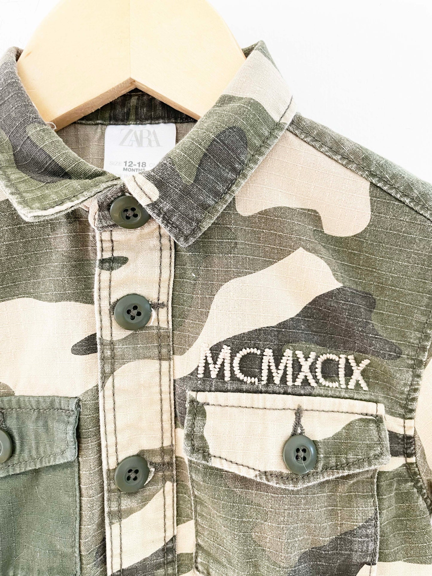 Zara Camo Shirt / 12-18M