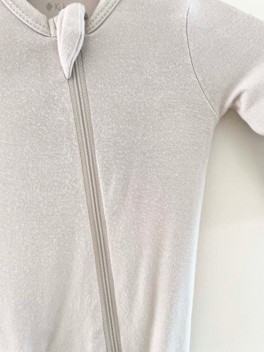 Kyte Baby Footed Onesie / NB