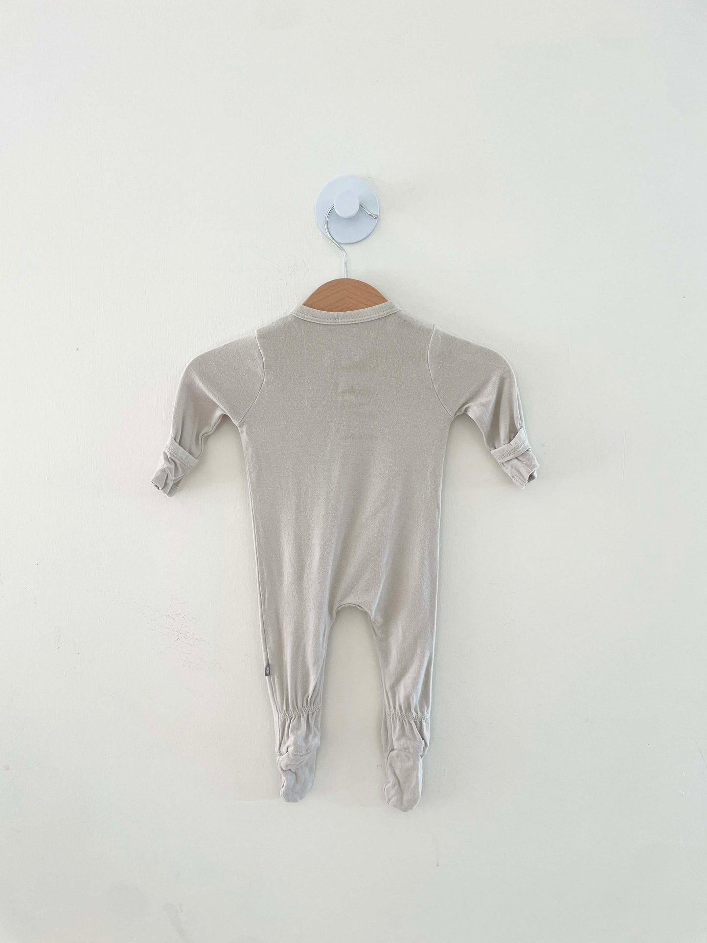 Kyte Baby Footed Onesie / NB