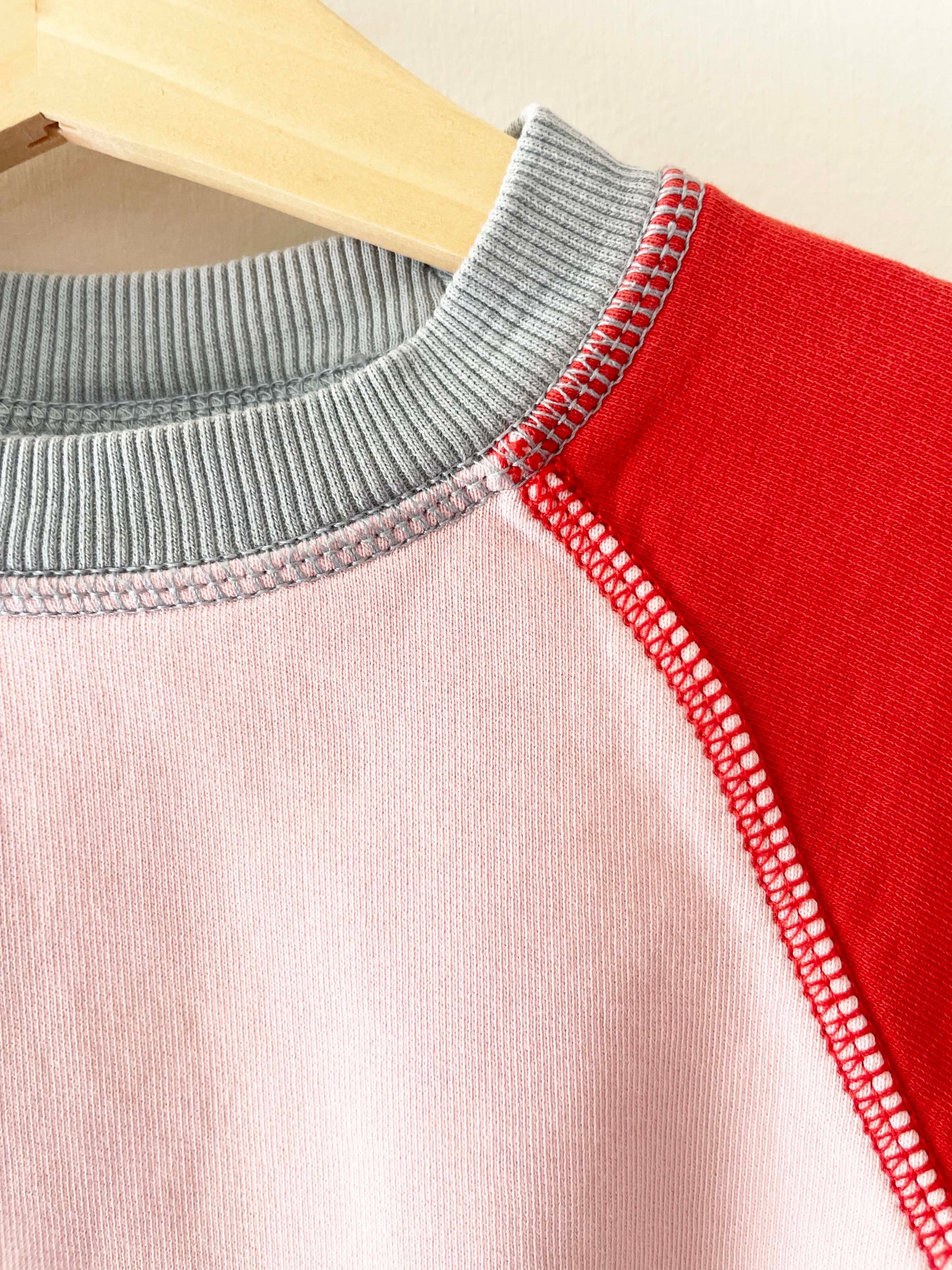 Hanna Andersson Colorblock Sweatshirt / 2Y