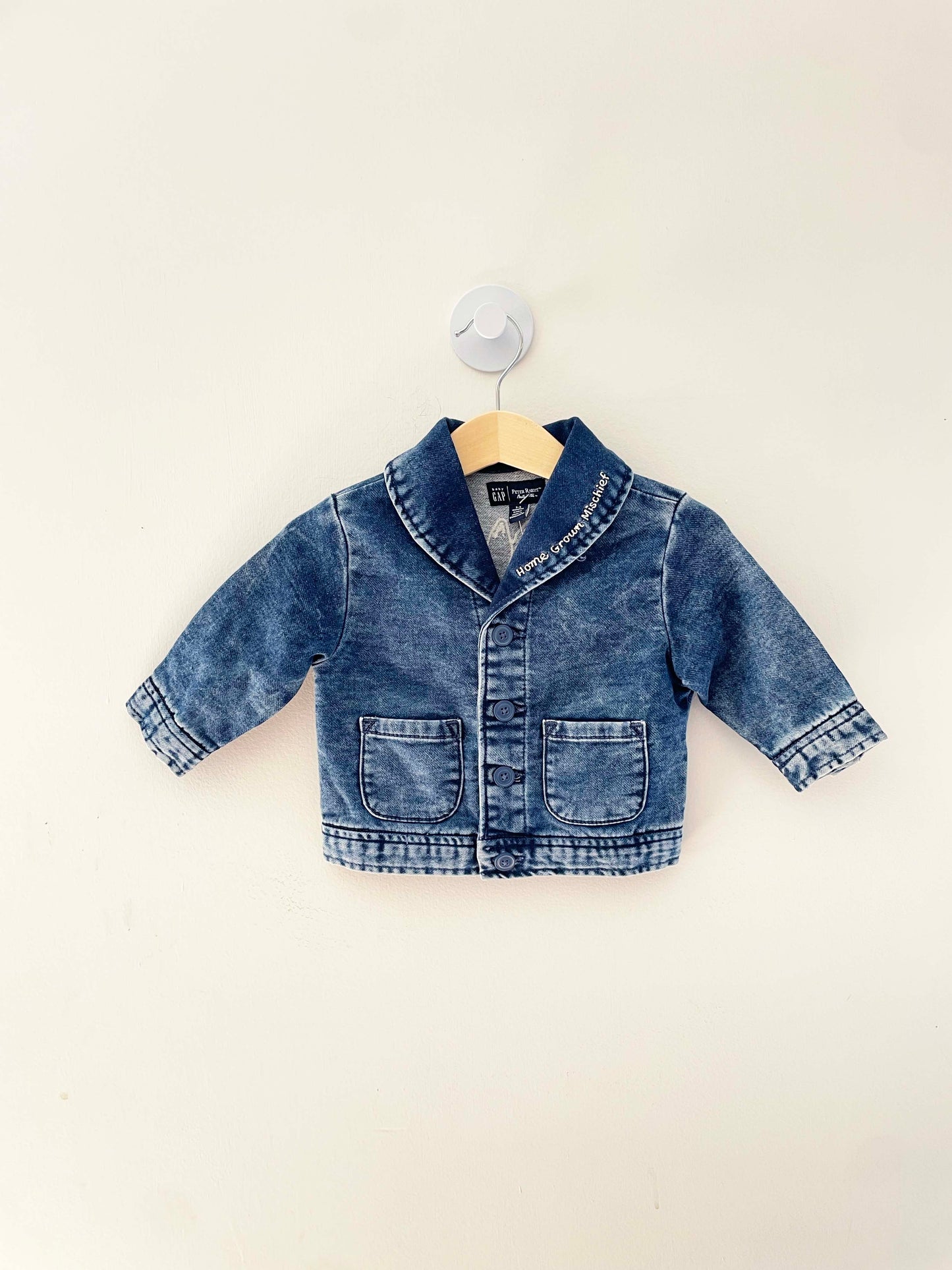 Baby Gap x Peter Rabbit Cardigan / 3-6M