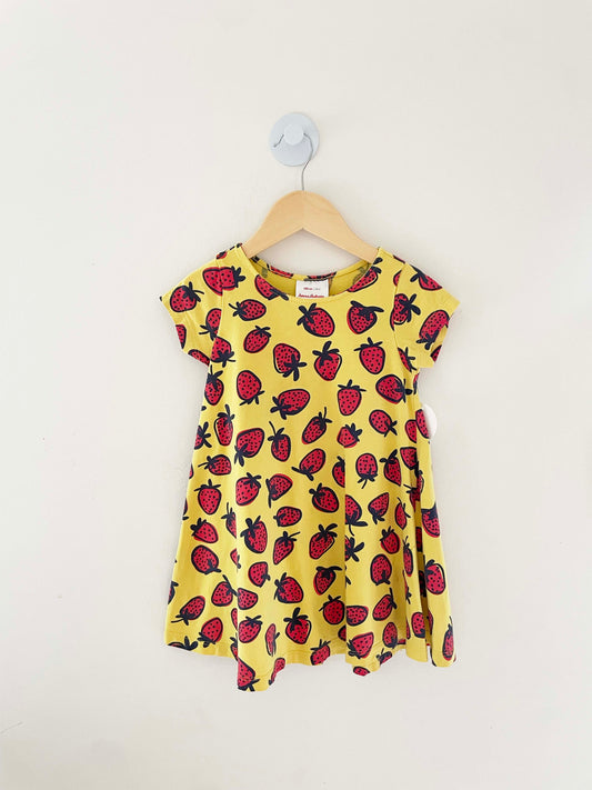 Hanna Andersson Strawberries Dress / 4Y